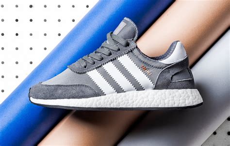 adidas iniki runner grey